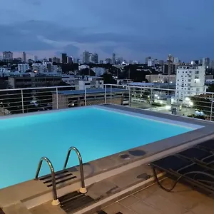 Lincoln Pool - Gym - Sauna Apartment