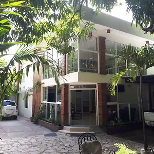 Alcaldeza - Garden House Maria Guadalupe Отель